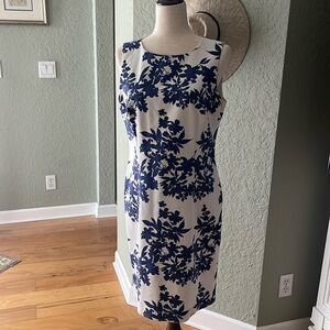 Hobbs Beautiful Classic Blue & White Sheath Dress